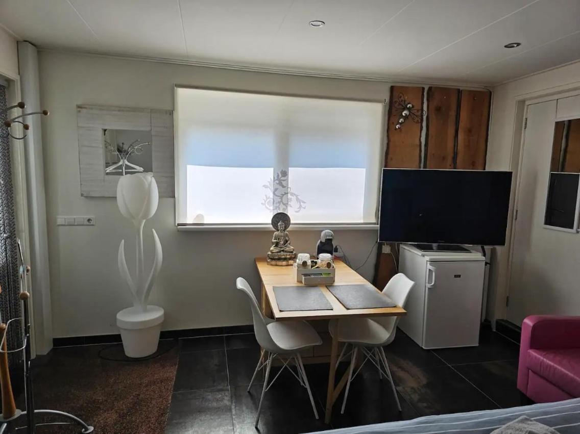 Namastee Aan Zee Bed & Breakfast Vlissingen Eksteriør bilde
